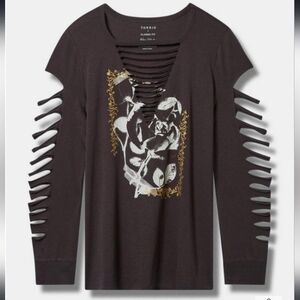 NWT TORRID ROSE GRAPHIC SLASHER LONG SLEEVE TEE SIZE 3(22-24)